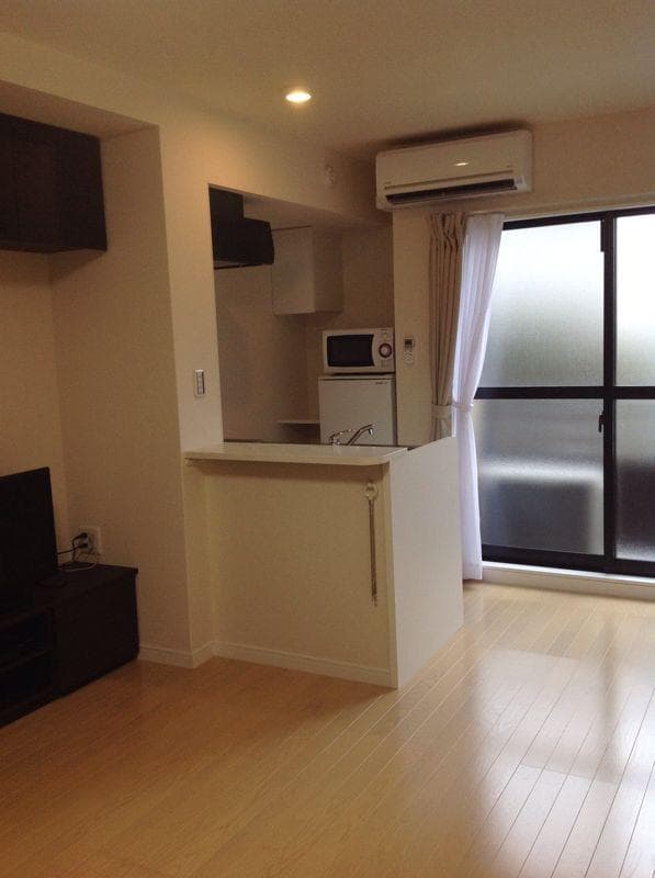 Room image 14