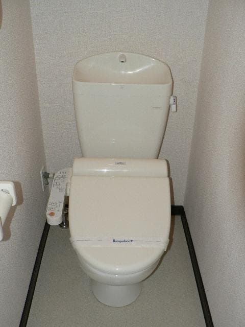 Room image 12