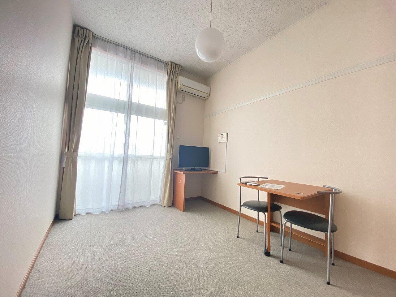 Preview interior of leopalace Duzieemu