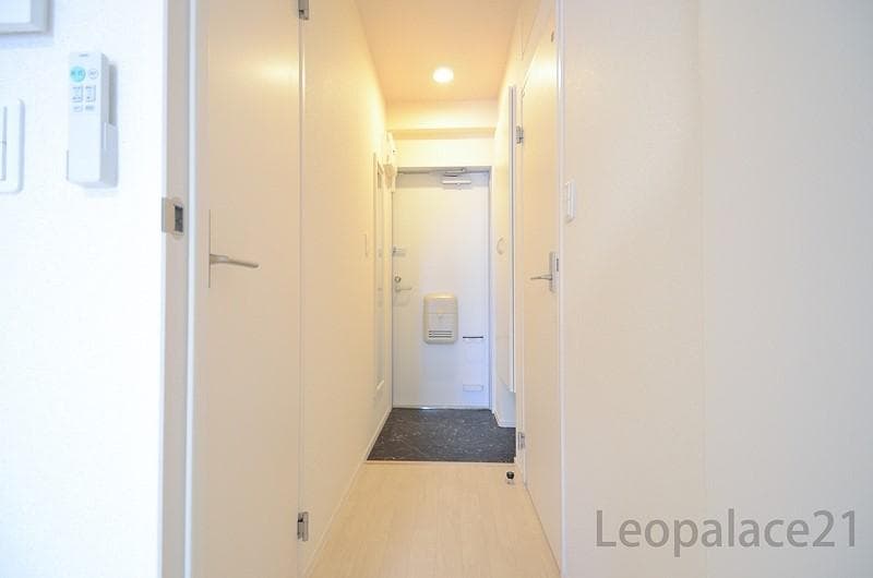 Preview interior of LEONEXT La Sonrisa