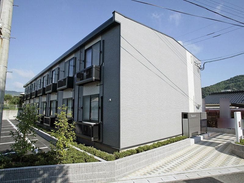 Main exterior of leopalace Tatsubami