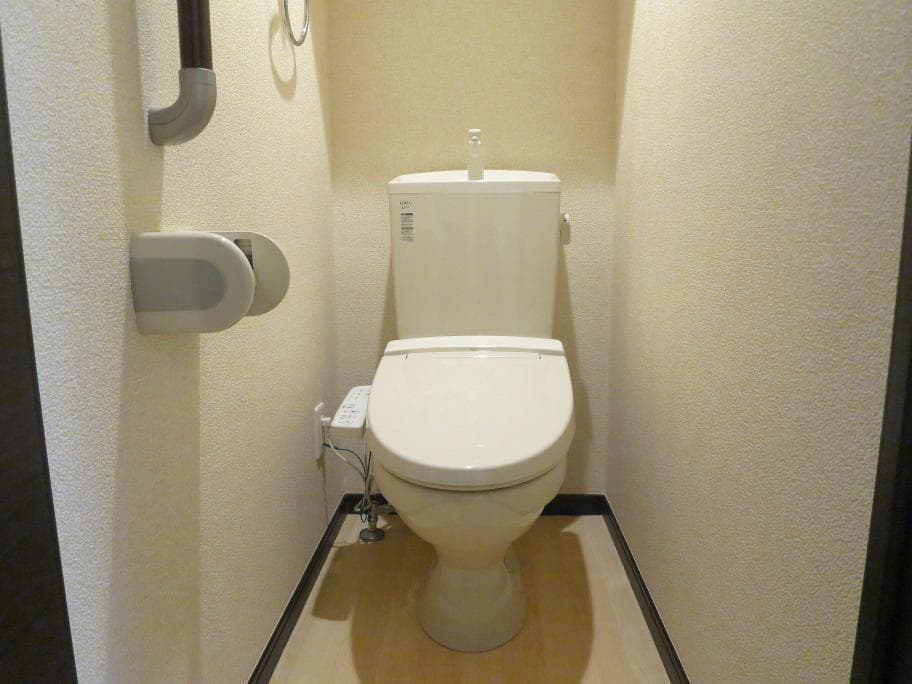 Room image 13