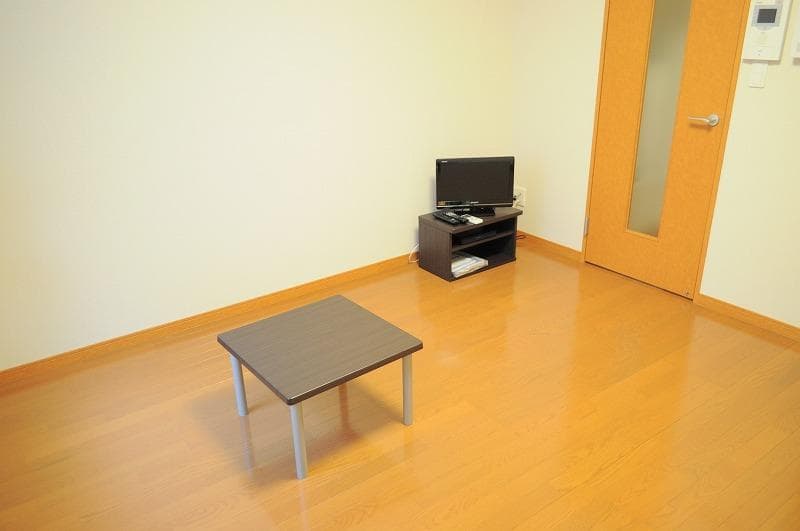 Room image 9