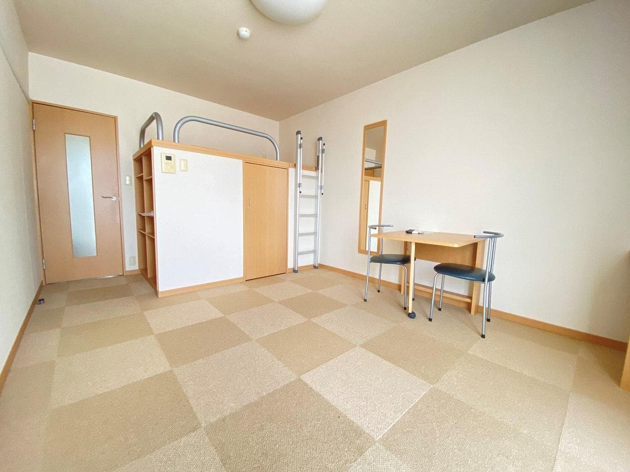 Preview interior of leopalace Azalea Park