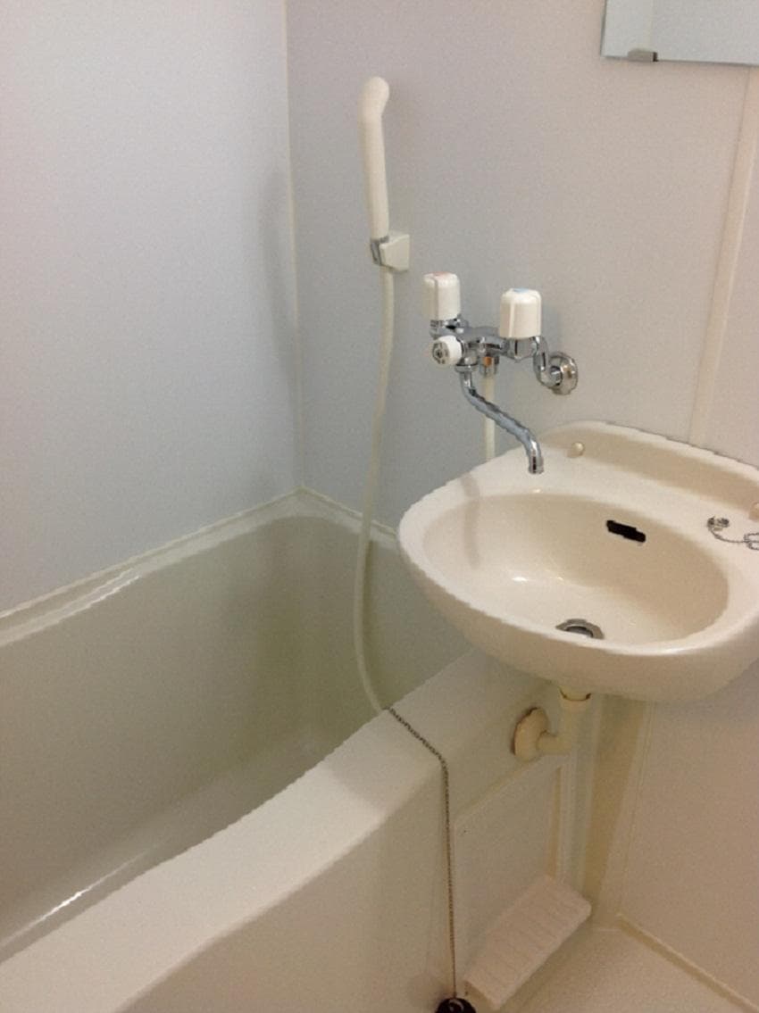 Room image 13