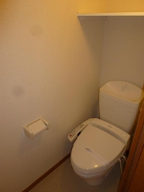 Room image 14