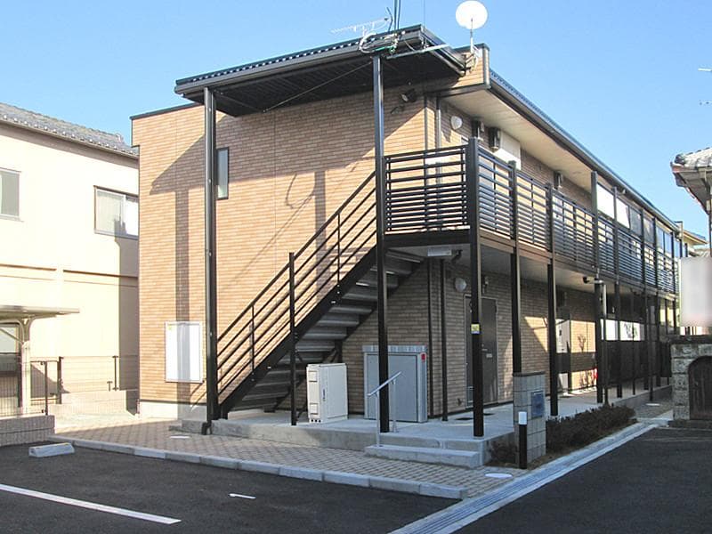 Main exterior of LEONEXT Seito II