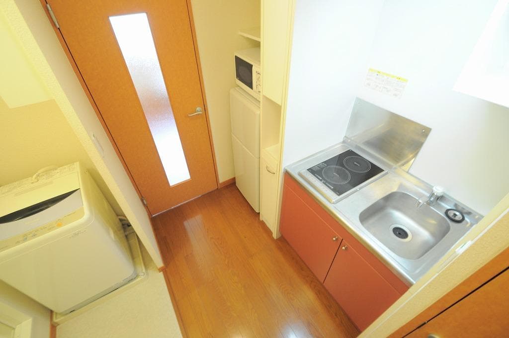 Room image 16
