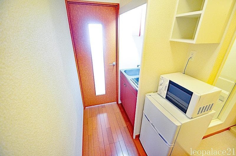 Room image 11