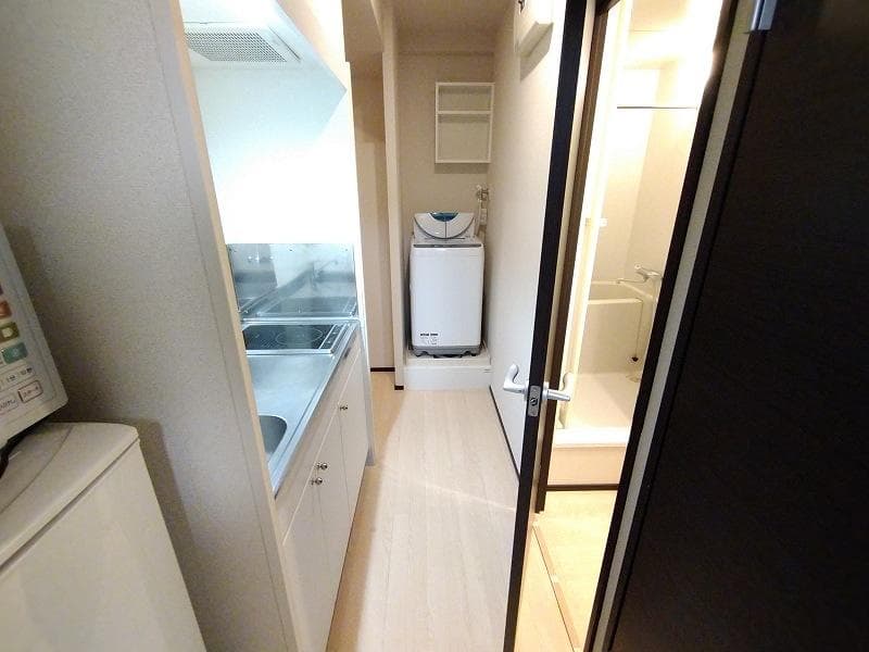 Room image 13