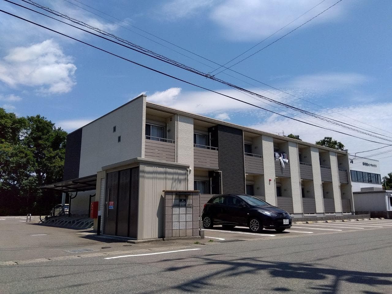 Main exterior of CLEINO Yukari Takamicho
