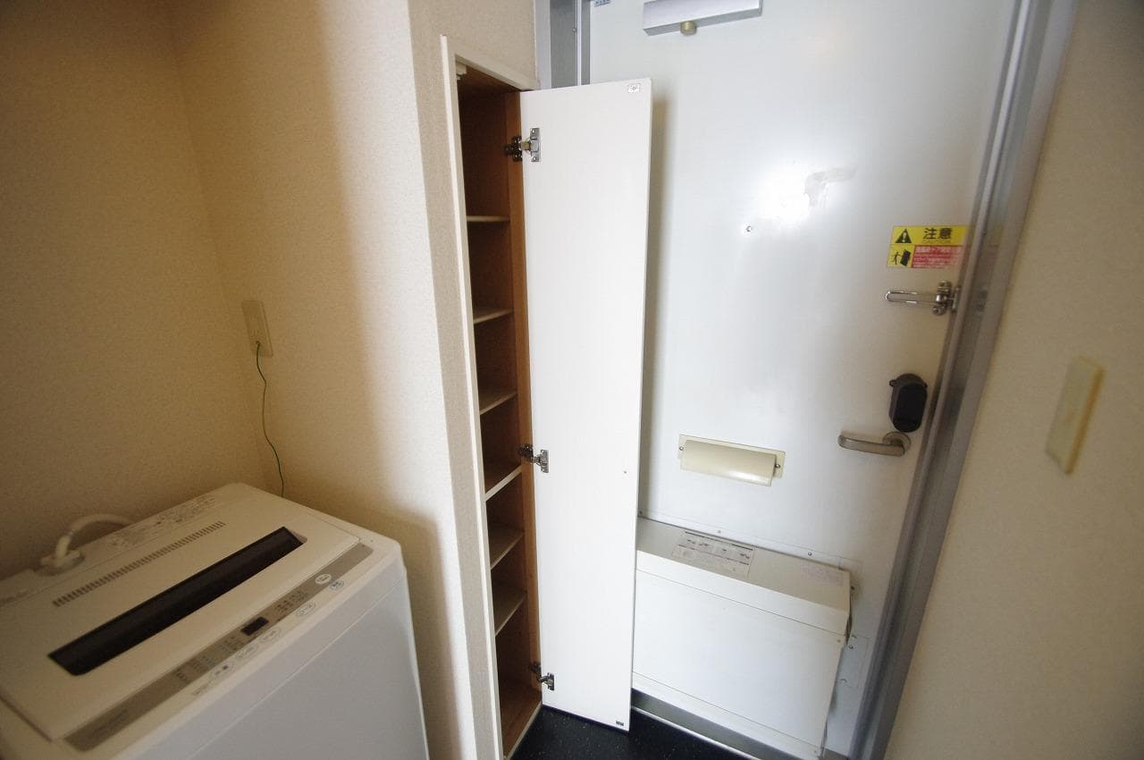 Room image 10