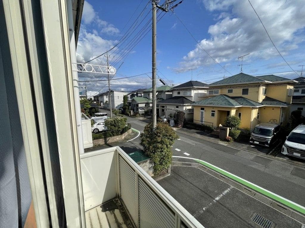 Room image 12