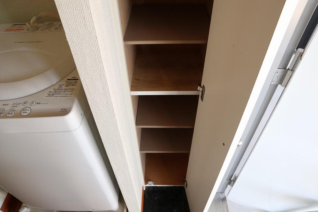 Room image 13