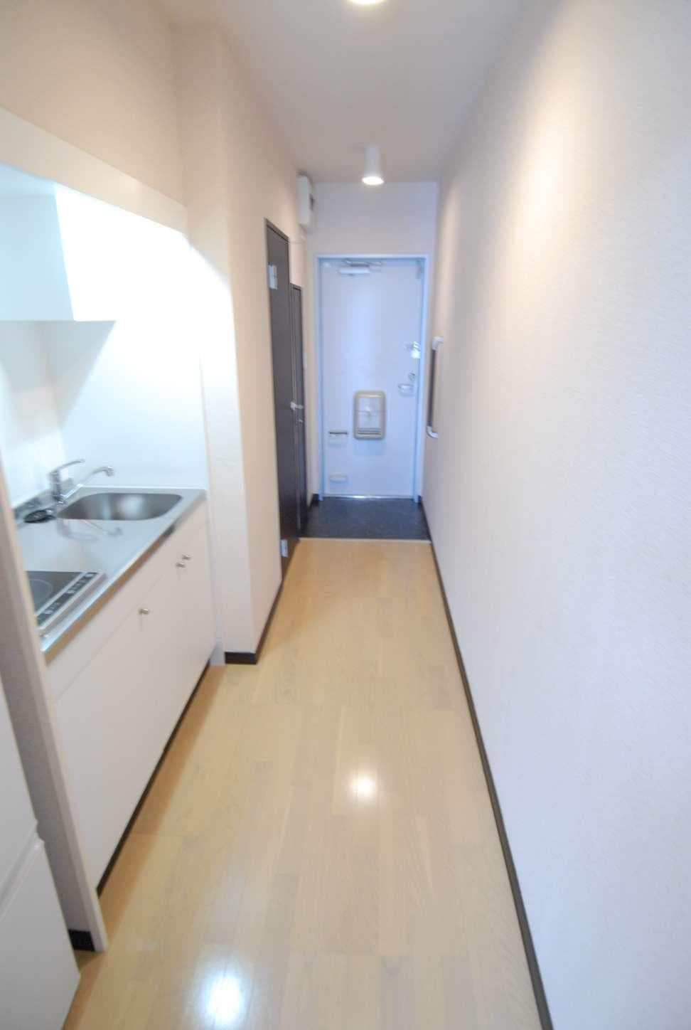 Room image 13