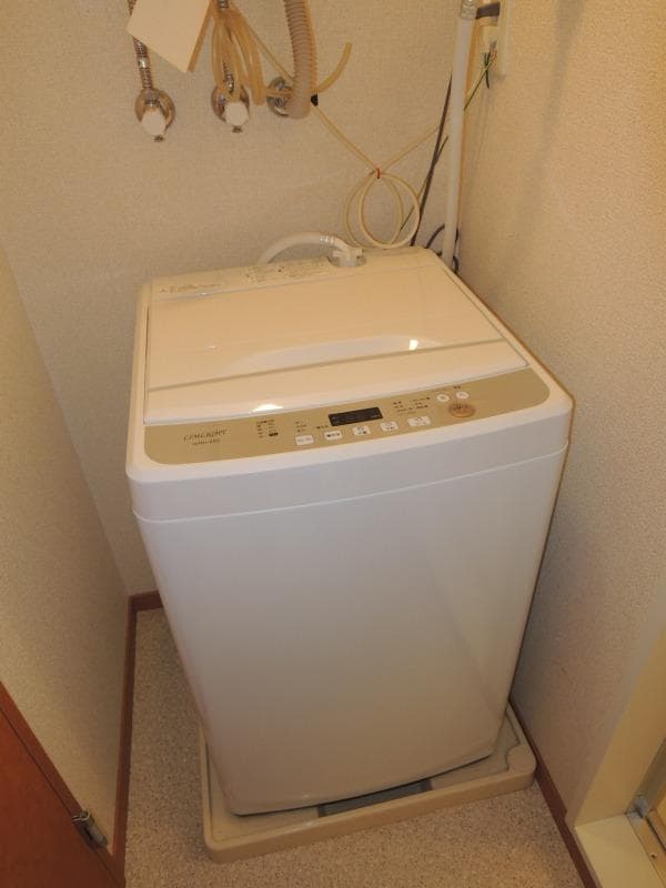 Room image 13