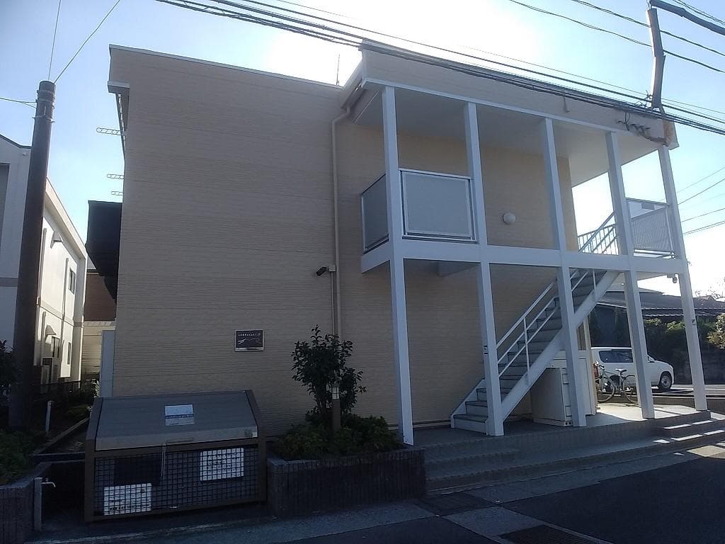 Main exterior of leopalace Eterna