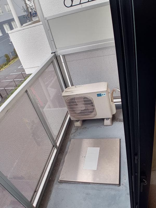 Room image 8