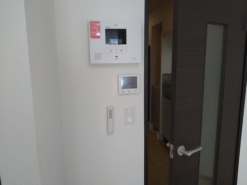 Room image 12