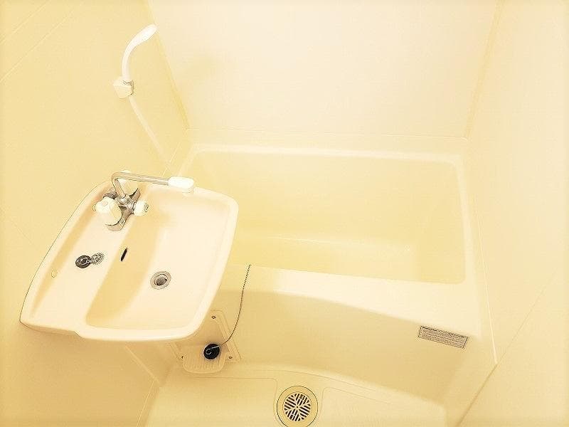 Room image 16