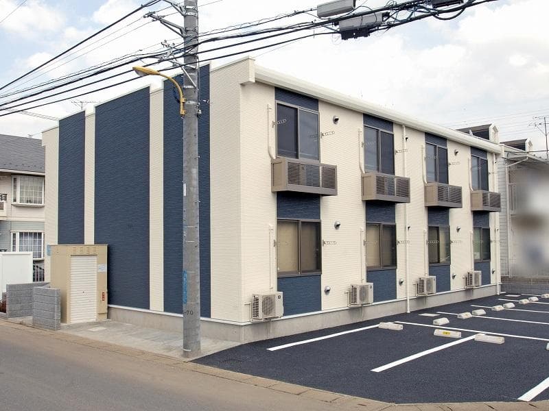 Main exterior of LEONEXT Sunny Heim Izumidai