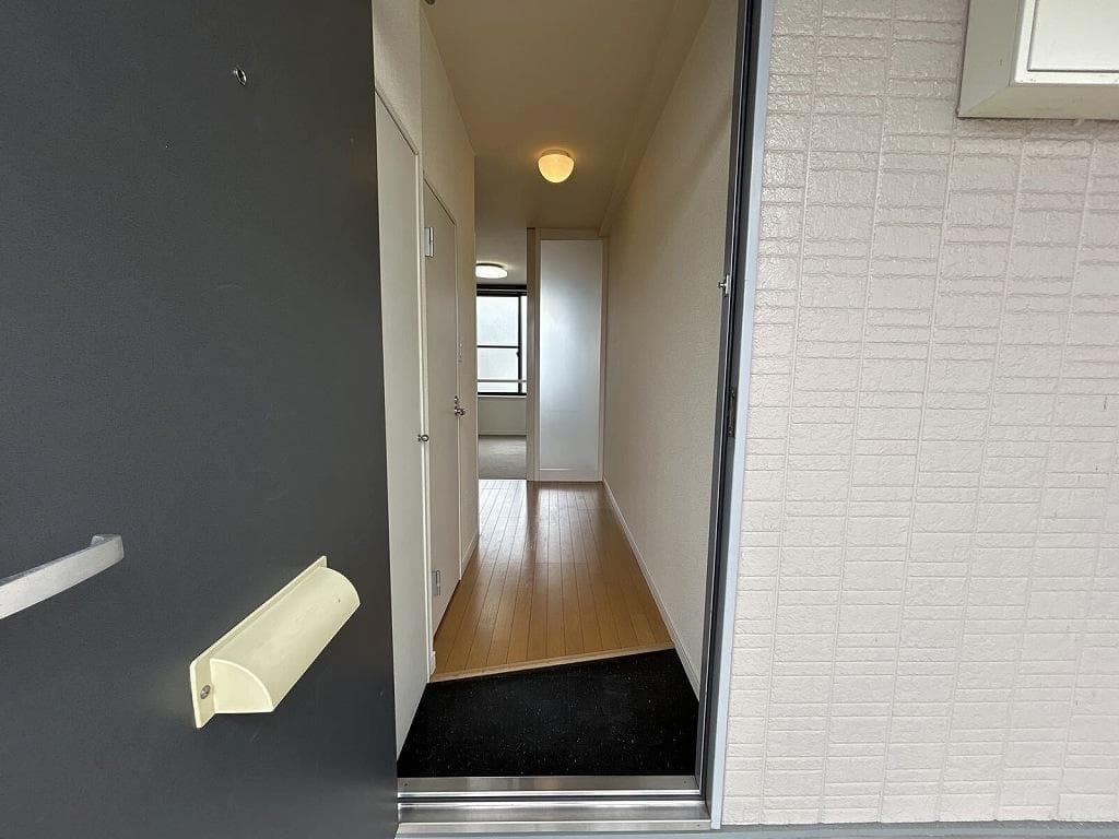 Room image 14