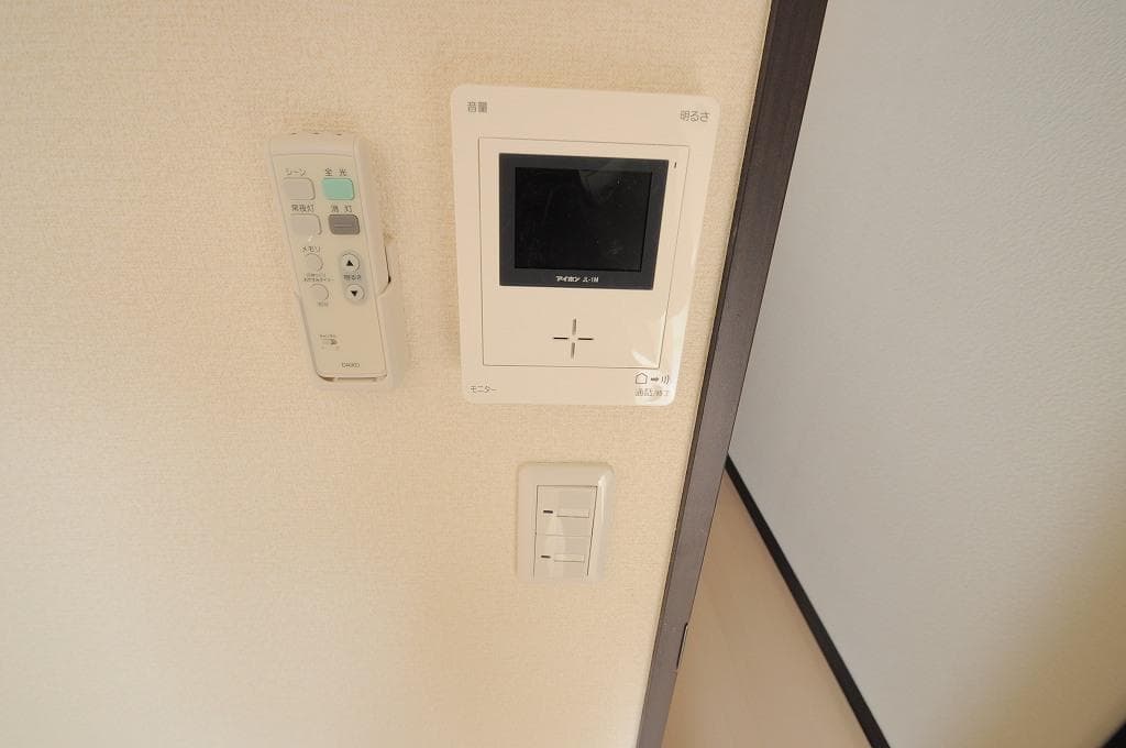 Room image 12
