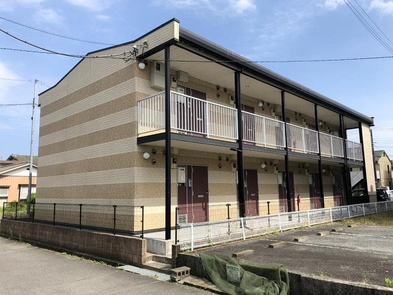 Main exterior of leopalace Rainbow II