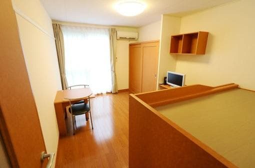 Room image 12
