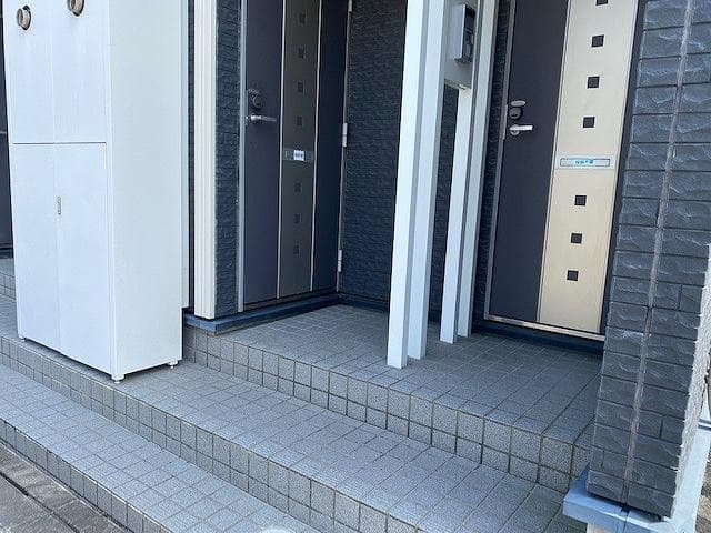 Room image 16
