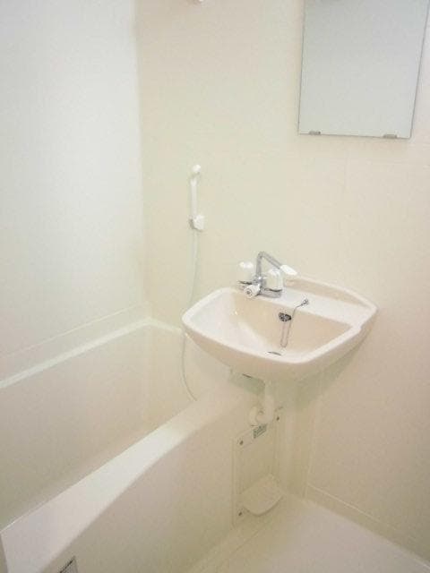 Preview interior of LEONEXT Serendip Kawashima