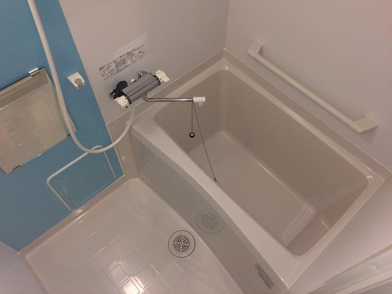 Room image 8