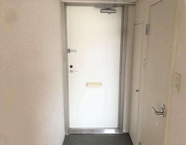 Room image 9