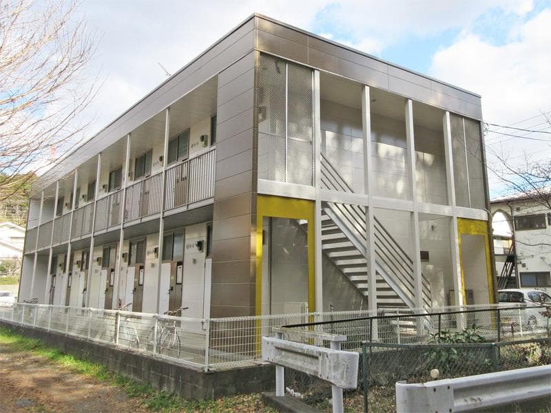 Main exterior of leopalace Premier