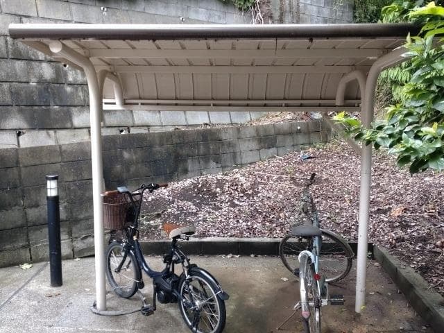 Room image 10
