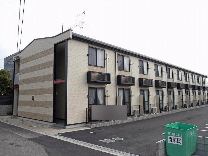 Main exterior of leopalace Nakamachi