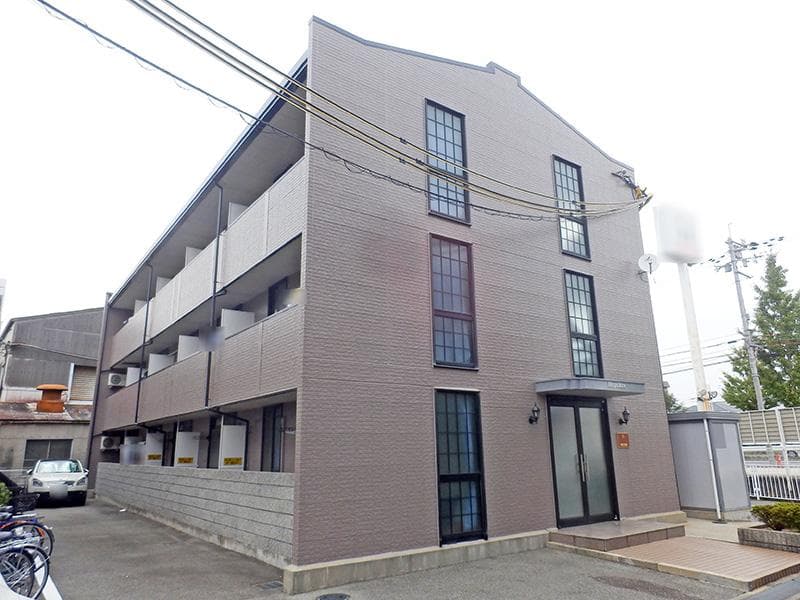 Main exterior of leopalace Toyoshima Minami