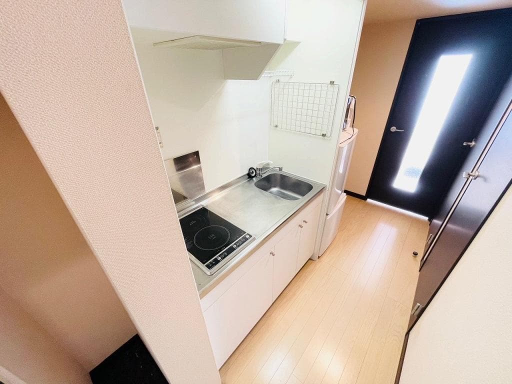 Room image 11