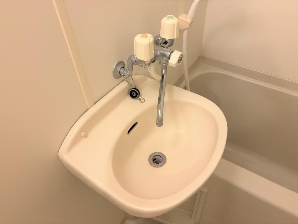 Room image 11