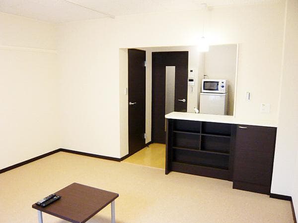 Preview interior of LEONEXT Wing Katayama