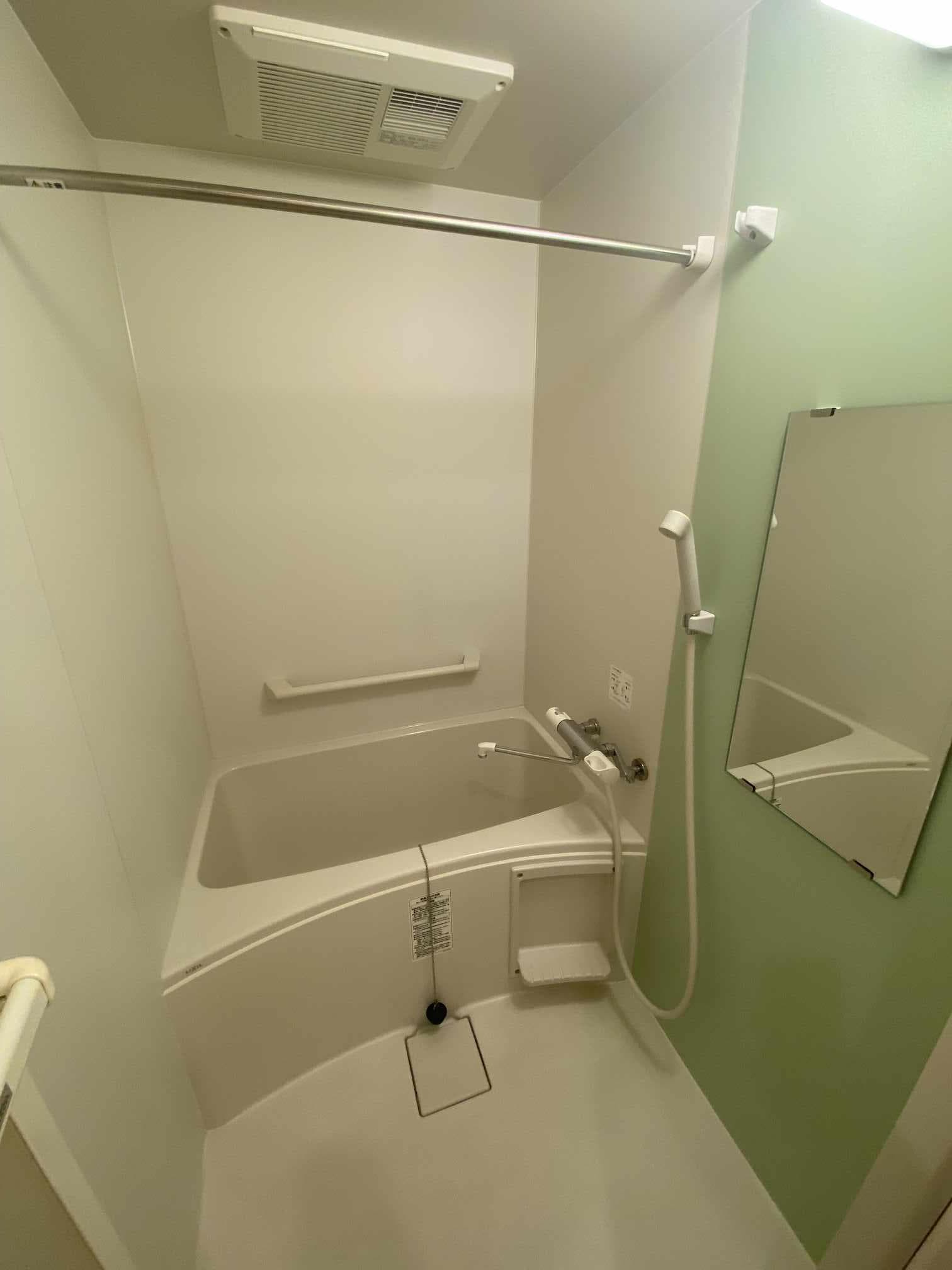 Room image 10