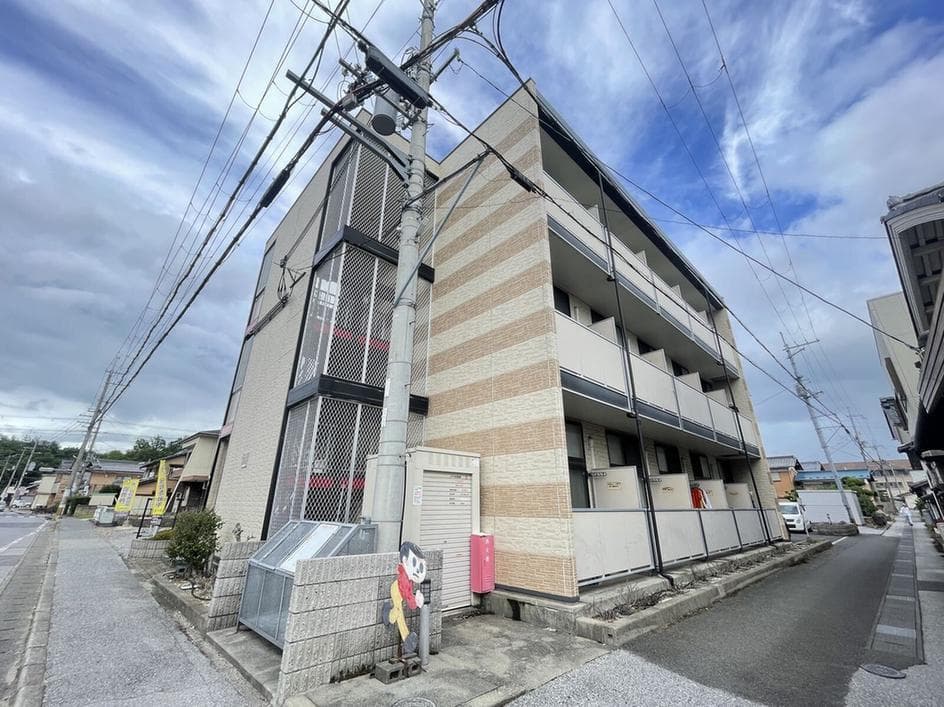 Main exterior of leopalace Respeito