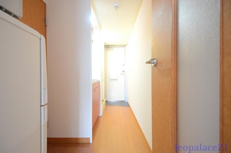 Room image 13