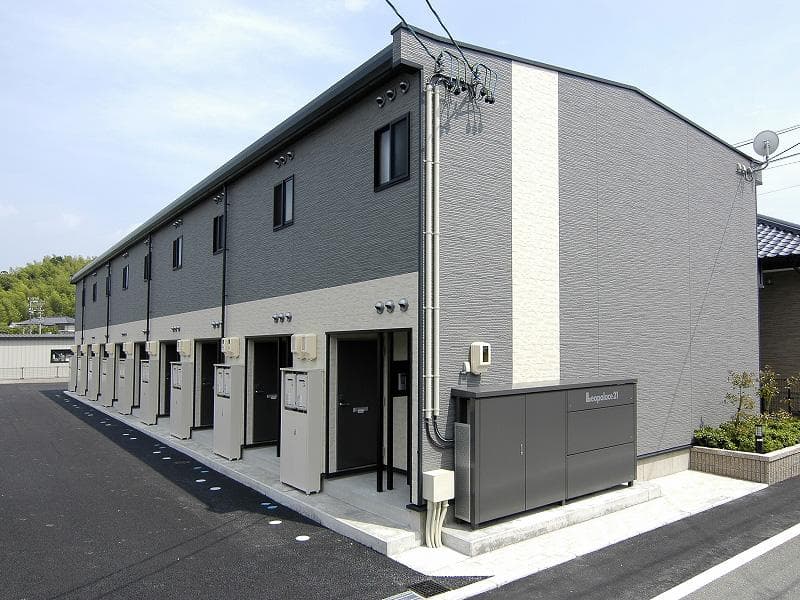Main exterior of leopalace Yumekaze