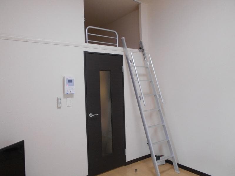 Preview interior of LEONEXT Vif II