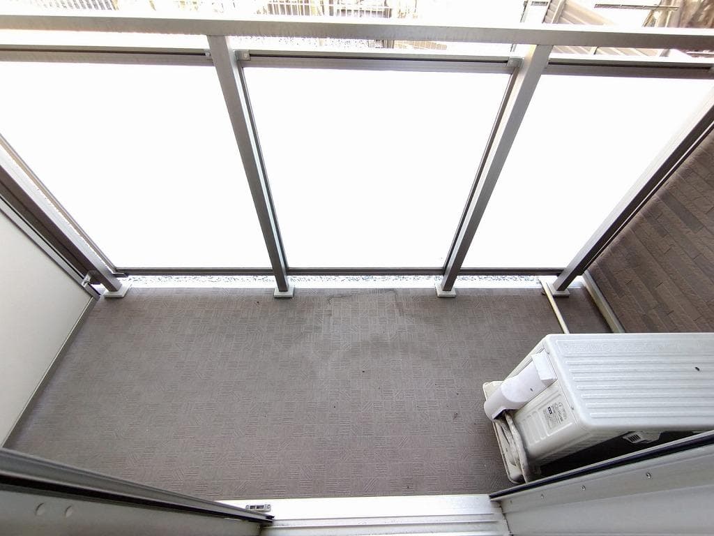 Room image 13
