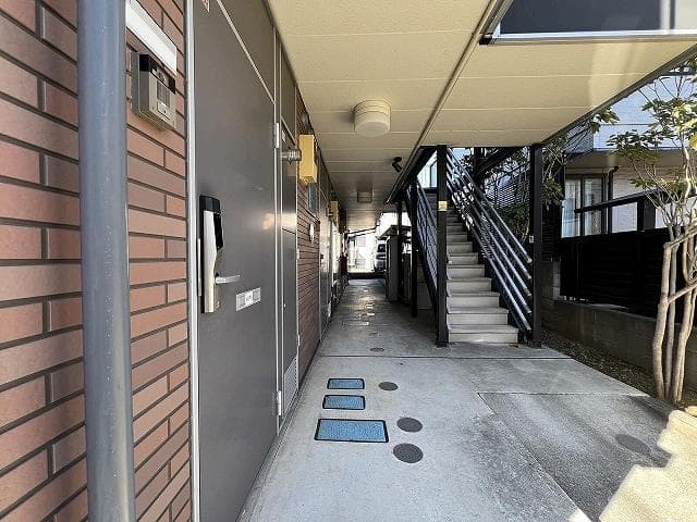 Room image 10