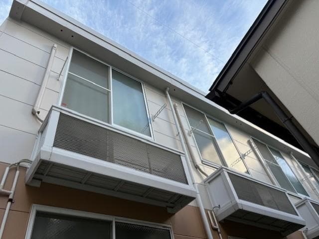 Room image 15