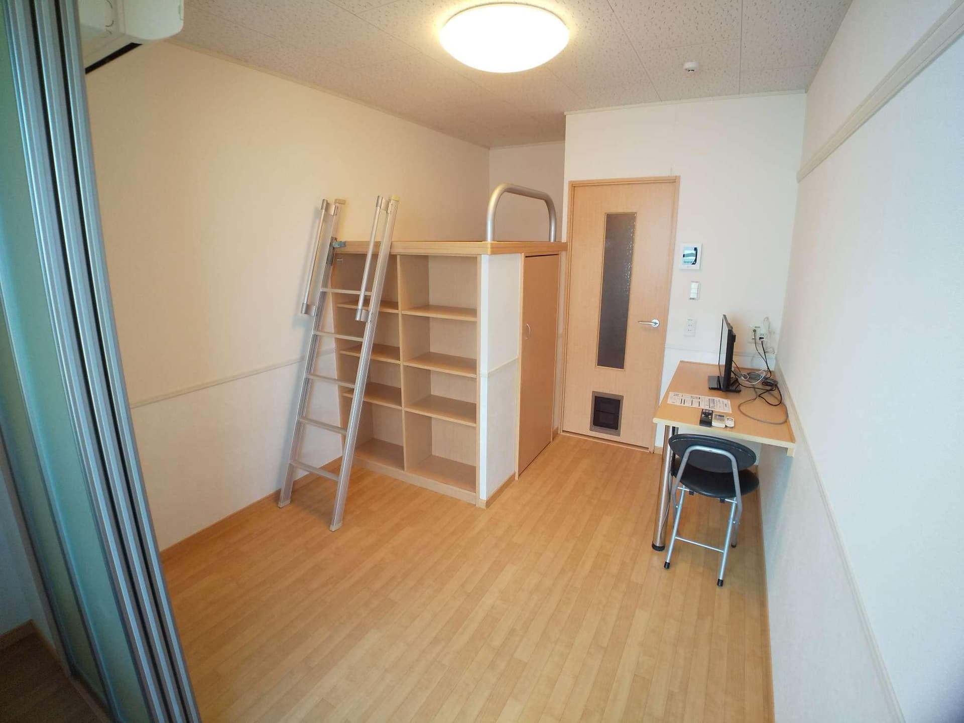 Preview interior of leopalace Eight