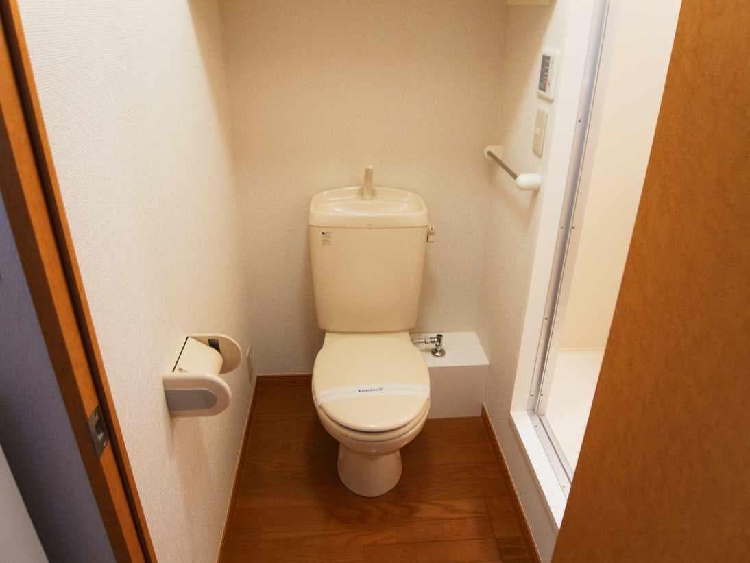 Room image 9